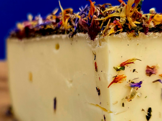 Tomme aux fleurs