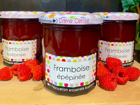Confiture de framboise épépinée