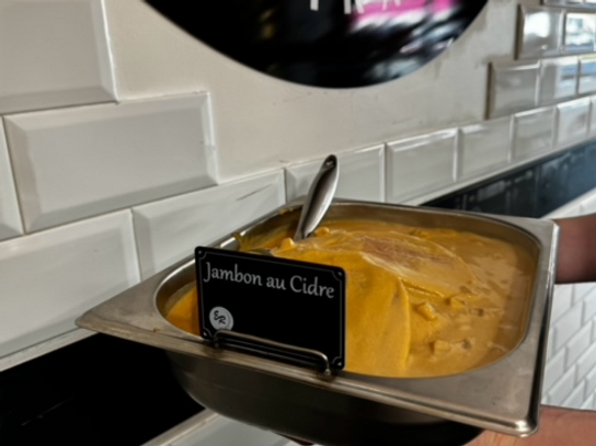 Jambon braisé sauce cidre