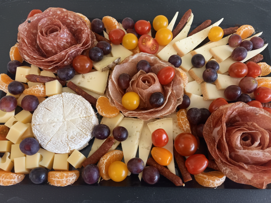 Plateau apéritif - Mini 4 personnes - Fromage & Charcuterie