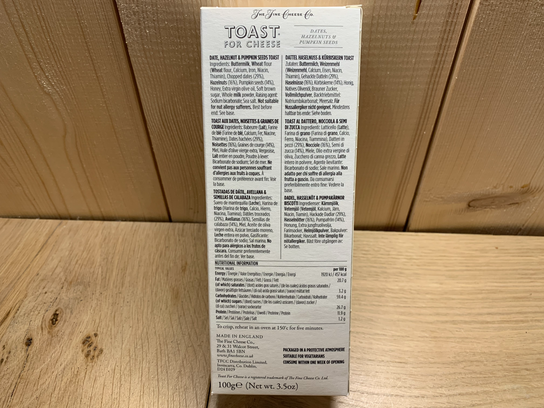 Toasts pour fromages dates, noisettes et graines de courge.