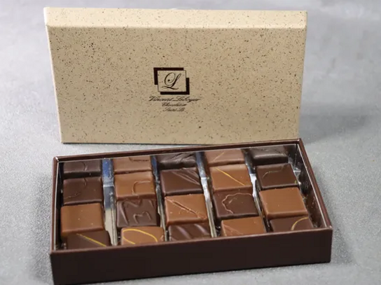 Coffret de Chocolats noir 40 chocolats - La Maison du Chocolat