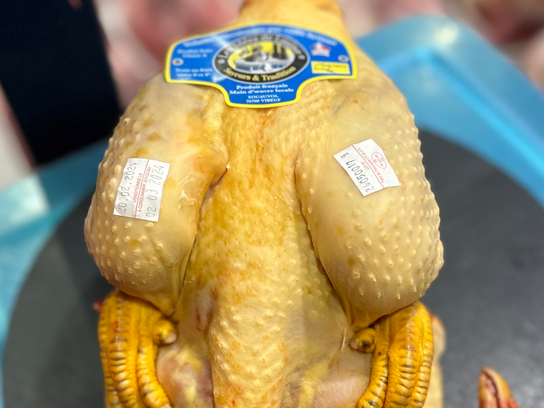 poulet jaune de région de normandie
