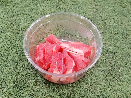 Pamplemousse Frais et Découpé en Pot