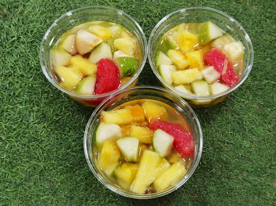 Cocktail de Fruits Frais en Pot