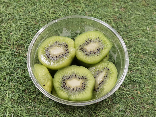 Kiwi Frais Découpé en Pot