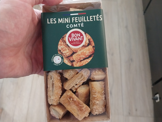 Les mini feuilletés comté