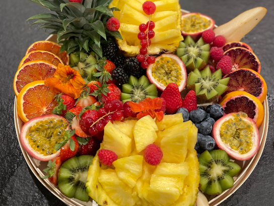 Corbeille de fruits découpés