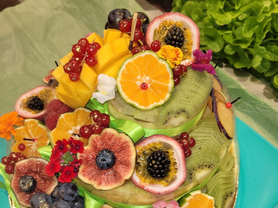 Gâteau de fruits pièce montée 3 Gâteaux
