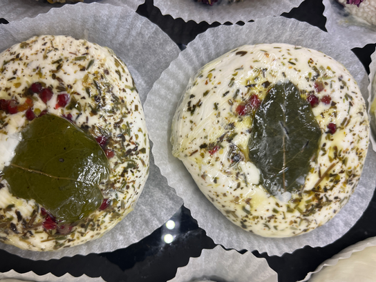 Tomette de Provence - baies et herbes de Provence