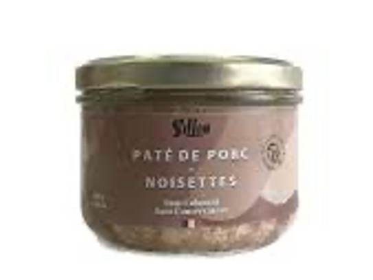 Pâté de porc aux noisettes