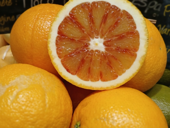 Orange 'Moro' (Sanguine)