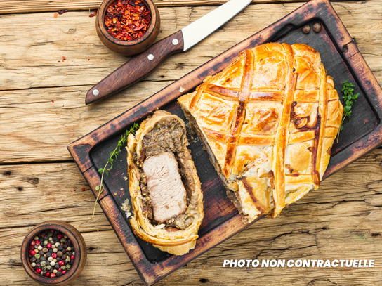 Mignon de porc en croûte , farci forestier