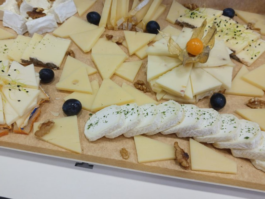 Plateau de fromages à la coupe