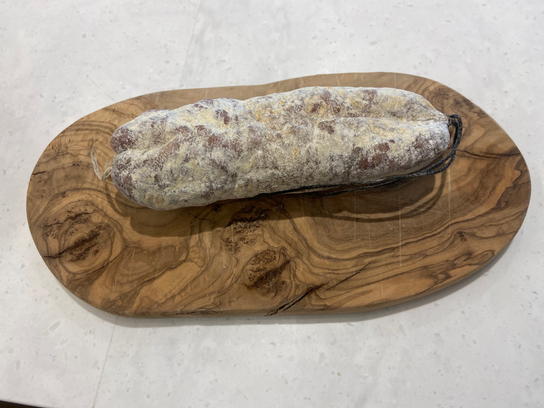 Saucisson sec aux noisettes