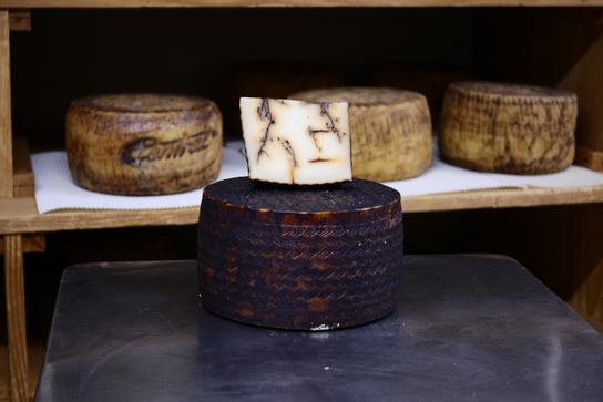 Tomme à l'Ail Noir