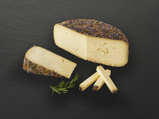 Tomme aux fleurs des Alpes
