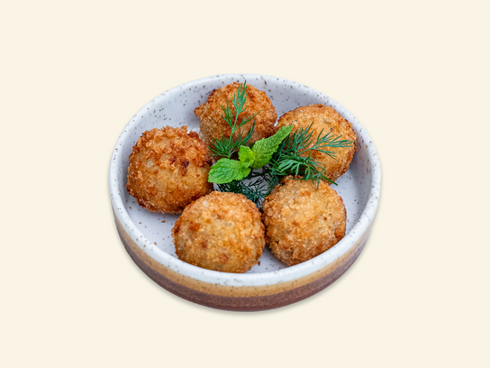 Tyrokeftédès, bouchées aux fromages grecs