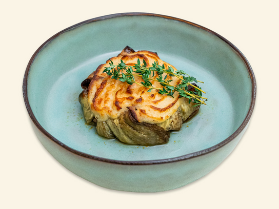 Moussaka, gratin d’aubergines, courgettes, agneau et au veau