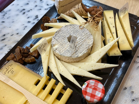 plateau fromages mixtes 6 personnes