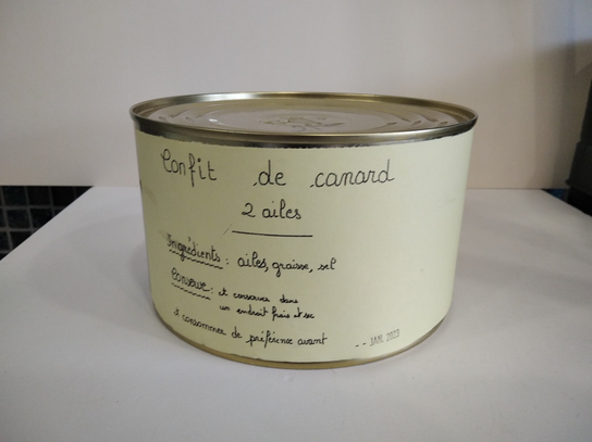 Confit de canard 2 cuisses - 2 ailes + magret - 1,2kg