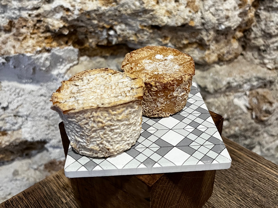 Fromage de chèvre fumé sec