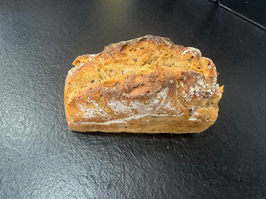 Pain au petit épeautre graine