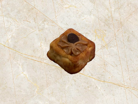 Gâteau aux pommes et caramel au beurre salé