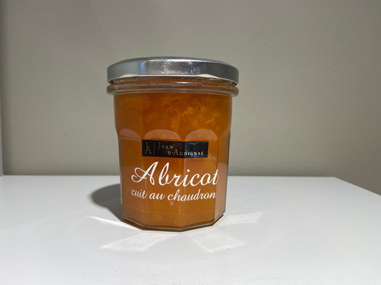 Confiture d'abricot cuite au chaudron