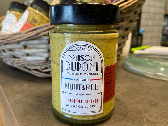 Moutarde finement broyé