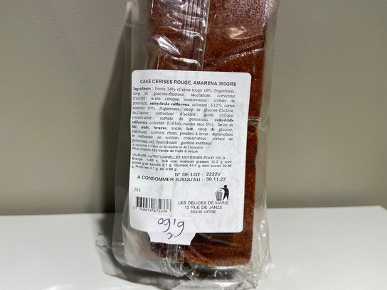 Cake aux cerises rouges