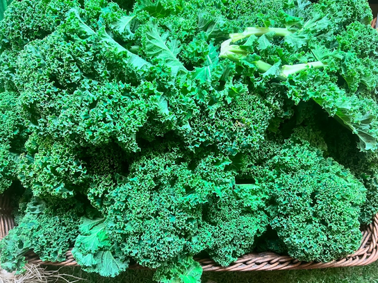 Chou Kale  - LOCAL