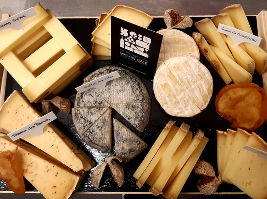 Plateau apéritif fromages de saison (6-8 pers.)