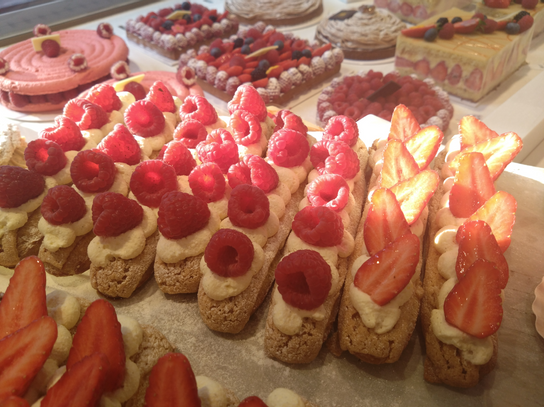 Éclair aux fraises