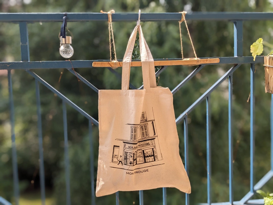 Tote bag