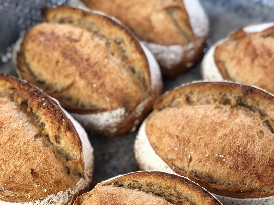 Pain au levain naturel à la farine BIO
