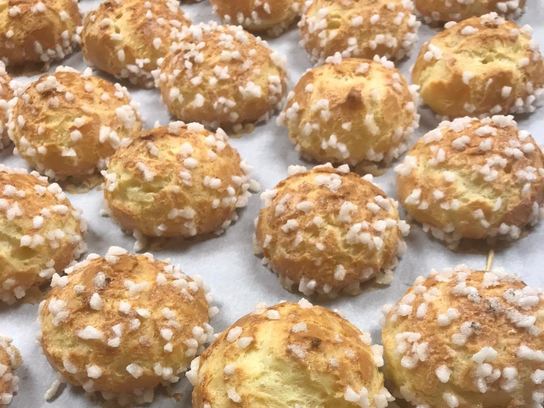 Chouquettes