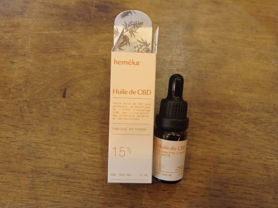 Huile de CBD 15 % - Hemeka