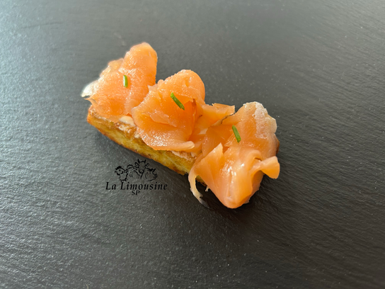 Mini gaufre salée saumon/emmental/boursin