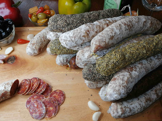 1 saucisson  sec de 110G au choix