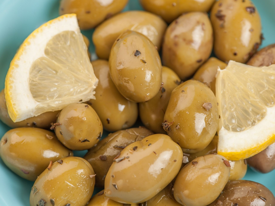 Olives vertes BIO dénoyautées basilic et citron