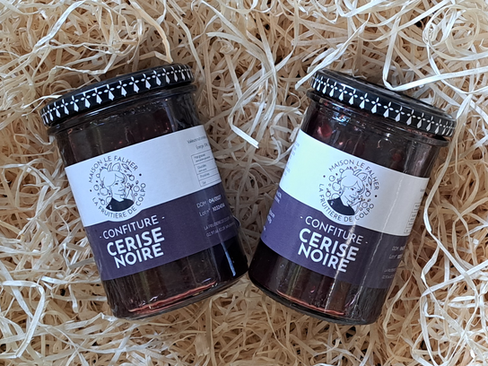 Confiture de cerise noire