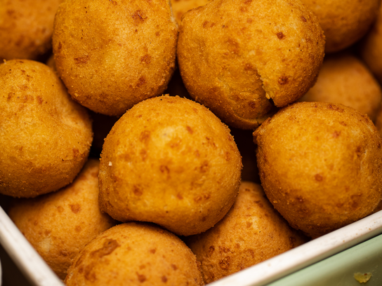 Grosses Pommes dauphines Maison