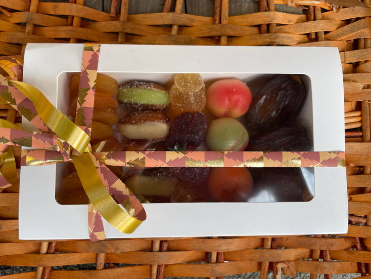 Corbeille De Fruits Secs à Offrir www.ollca.com